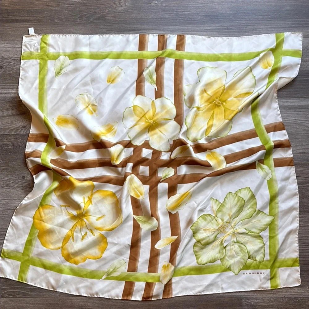Burberry White and Light Green Floral Silk Scarf